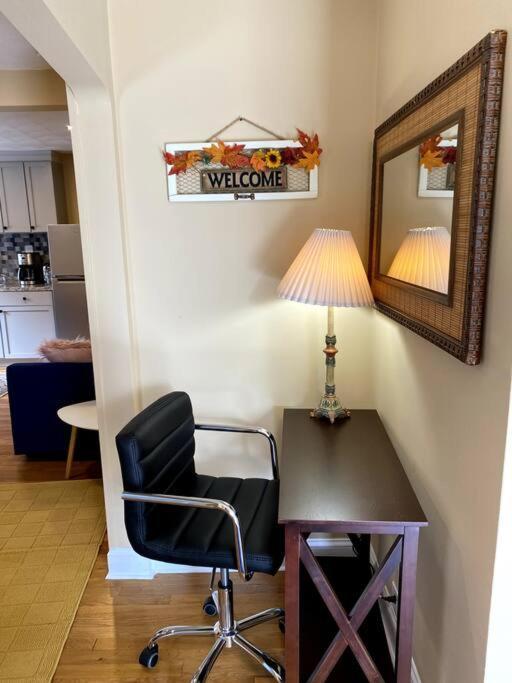 Cozy Boston Getaway Apartment! Free Parking Luaran gambar